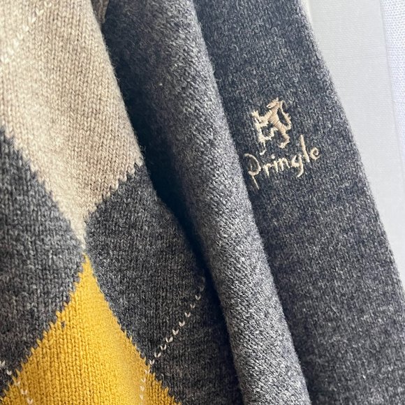 Pringle of Scotland Vintage Men's100% Lamb’s Wool Gray Argyle Sweater Large - Picture 3 of 12
